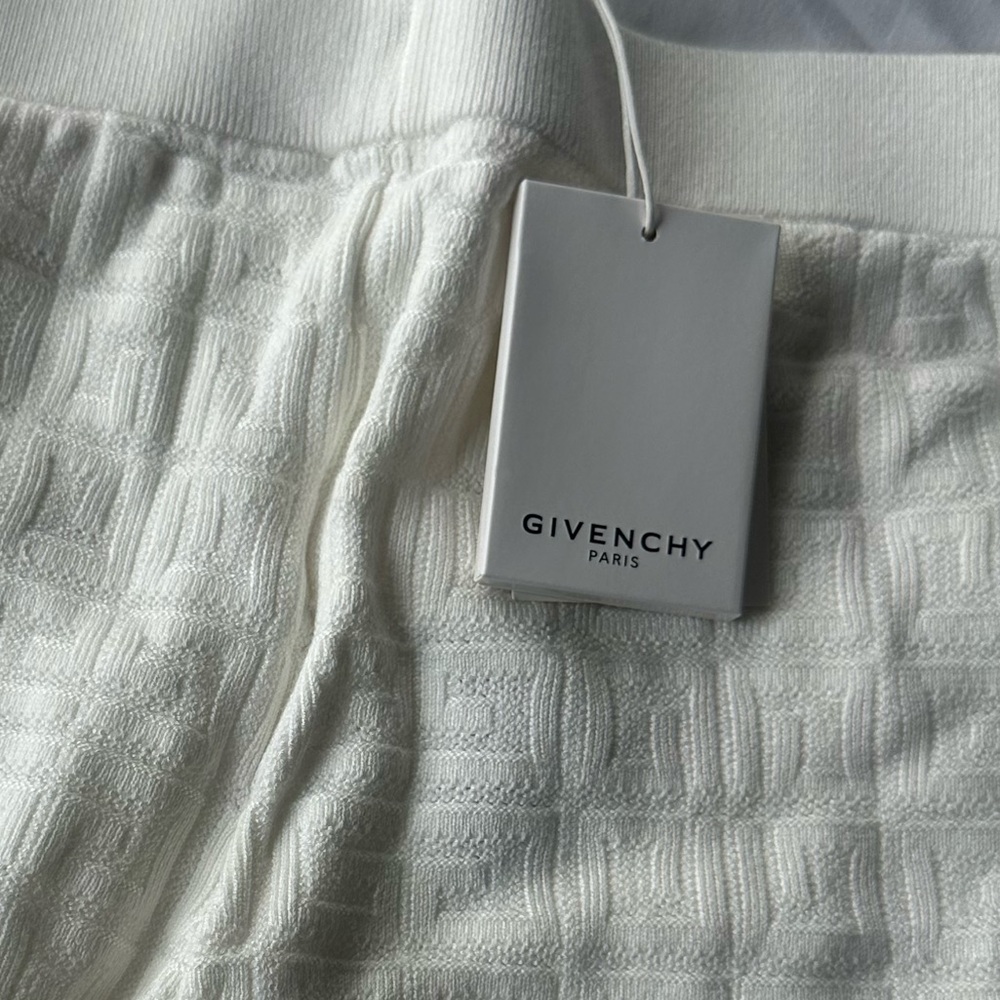 Givenchy Shorts - Picture 6 of 11